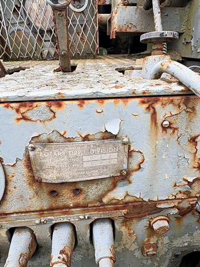 Used Davey M8A Table Drive Drill Rig