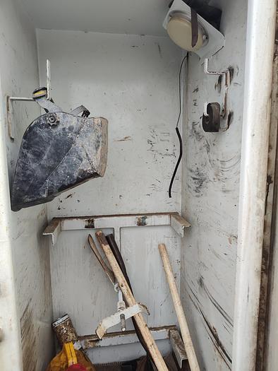 Used 1994 Ford LTS 9000 Water Truck