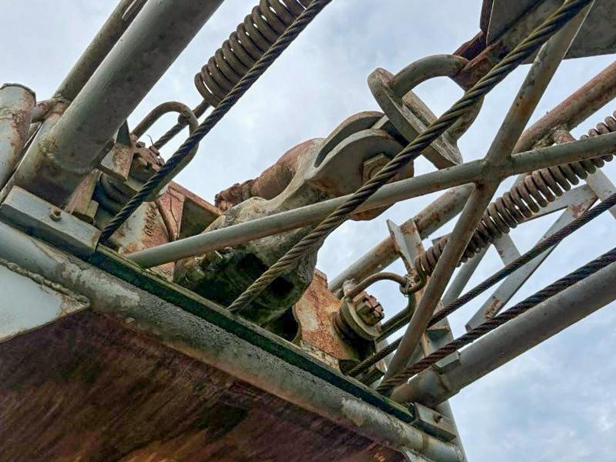 Used Davey M8A Table Drive Drill Rig