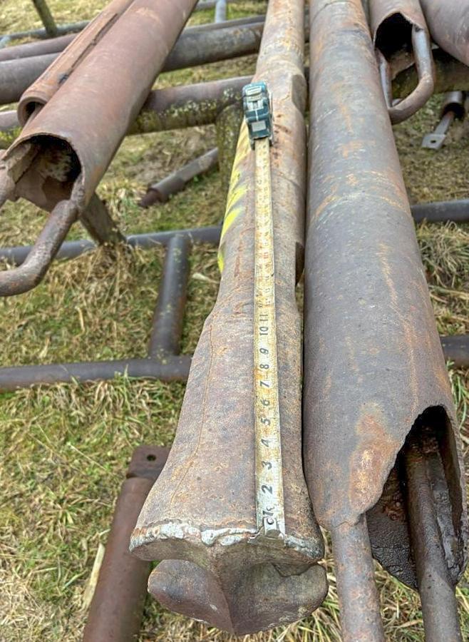 Used 7-3/4" x 26" Chisel Bit