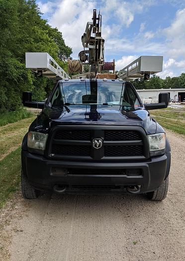 Used Hunke 3T & Smeal 6T Pump Hoist Rigs