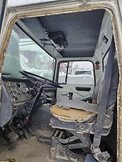 Used 1995 Ingersoll-Rand T3W Drill Rig