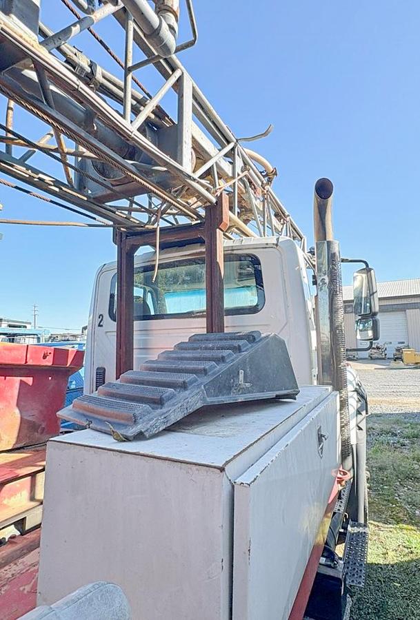 Used 1976 Ingersoll-Rand Cyclone TH60 Drill Rig