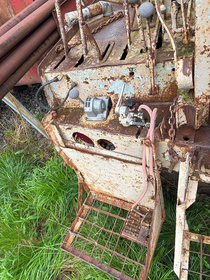 Used Failing 1000 Drill Rig