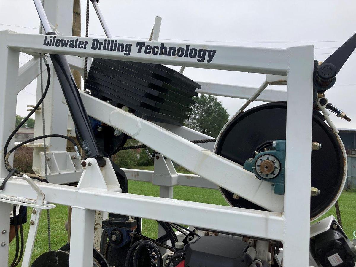 Used LD Cable Tool Rhino Water Drill Rig