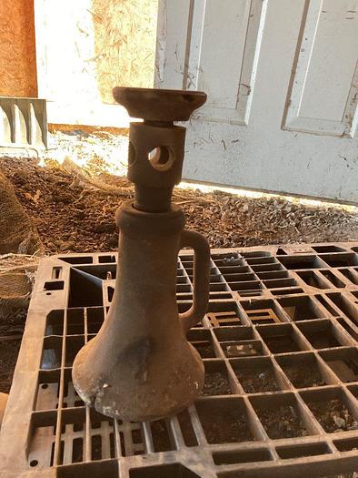 Used Vintage Antique Screw Jack for Leveling Cable Tool