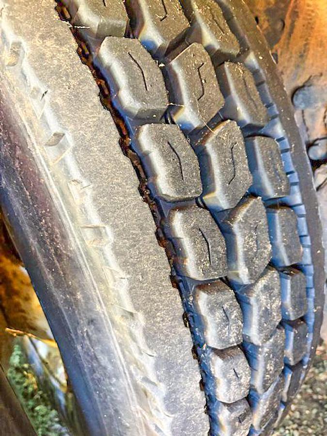 Used 1996 Ford Flatbed Water Tender Truck