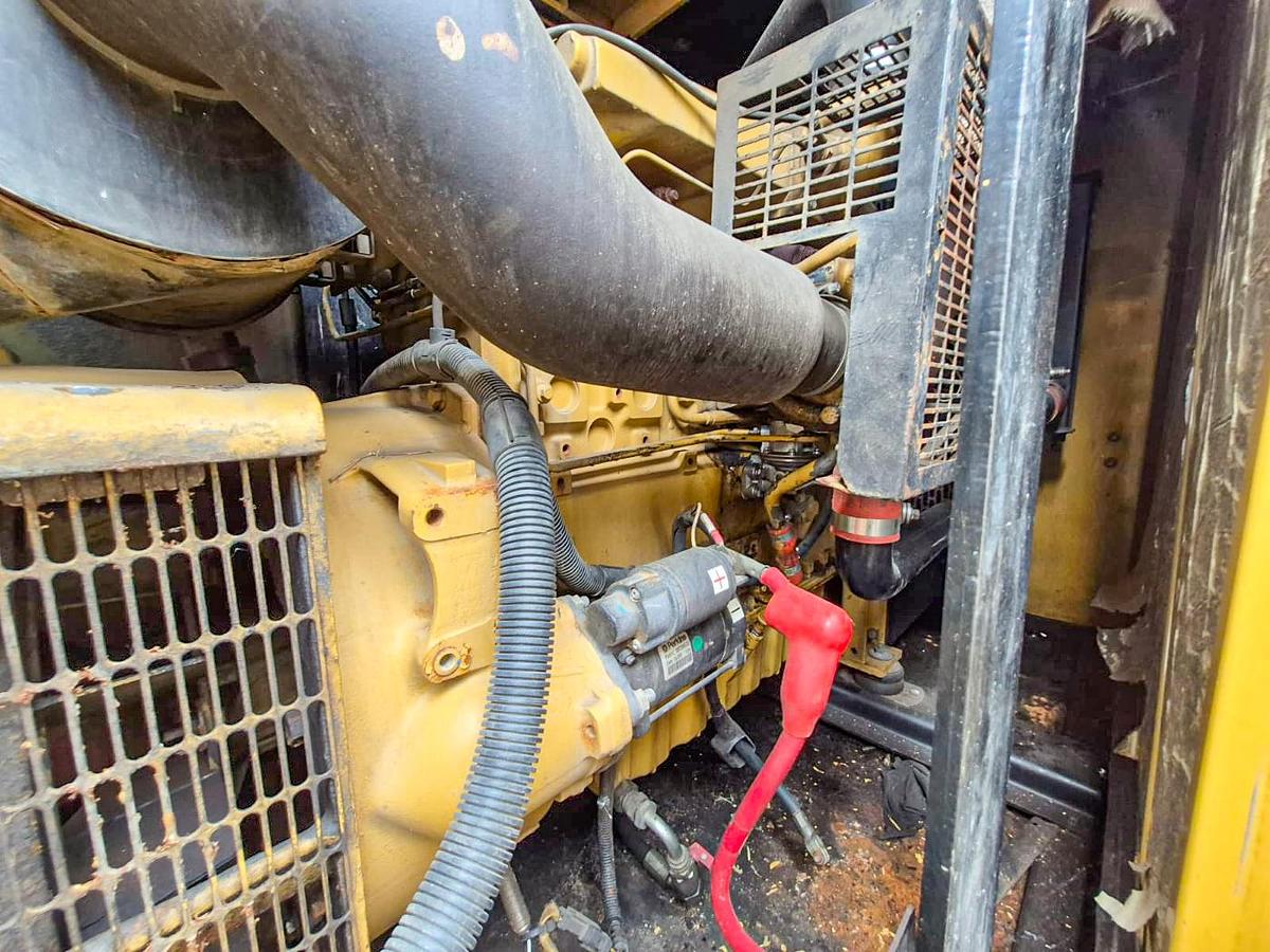Used 2014 Caterpillar Olympian 3-Phase 380/220 Volt Generator Set