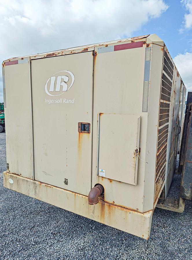 Used 1999 Ingersoll-Rand  1600 CFM / 100 PSI Air Compressor