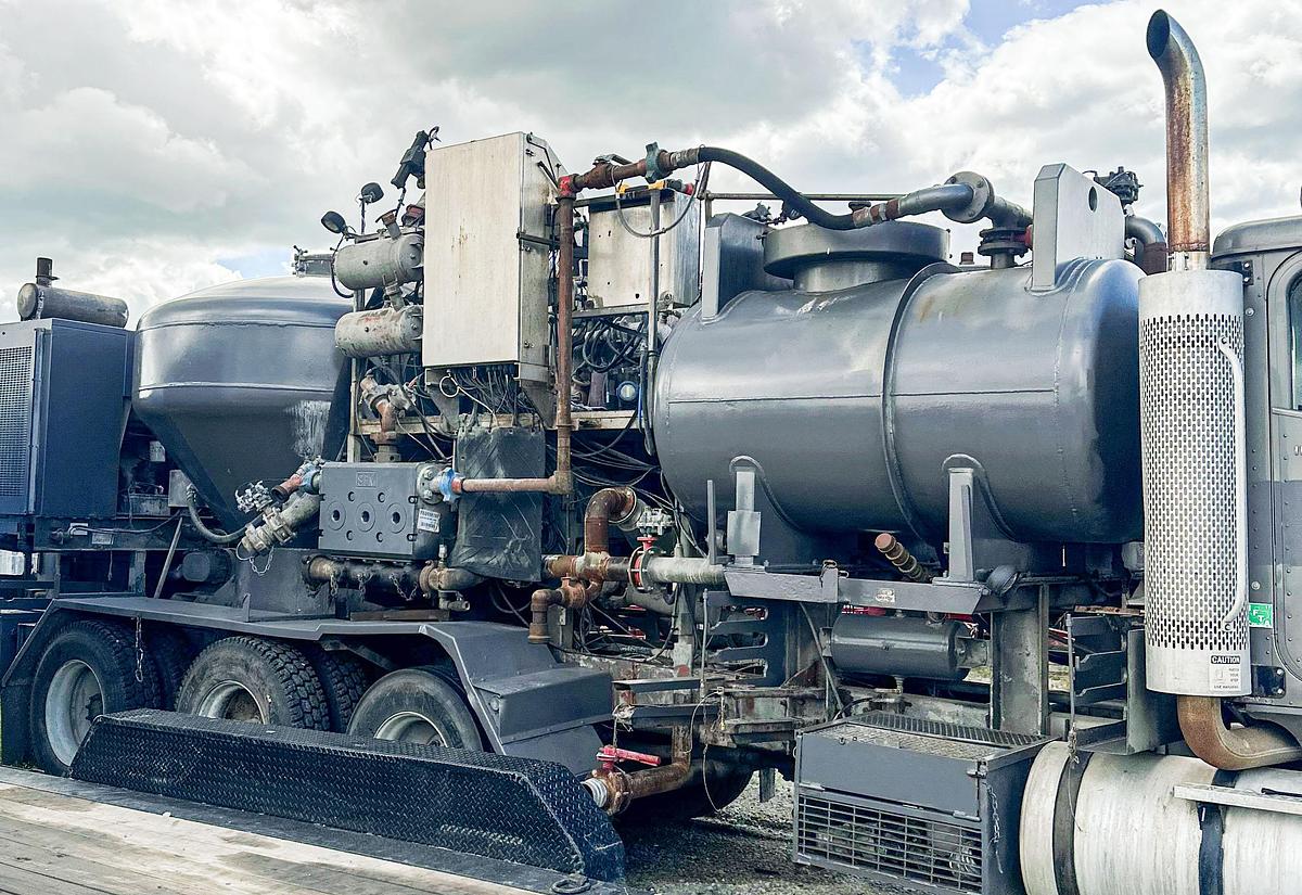 Used 2006  International  Paystar RCM Cement Pump Truck