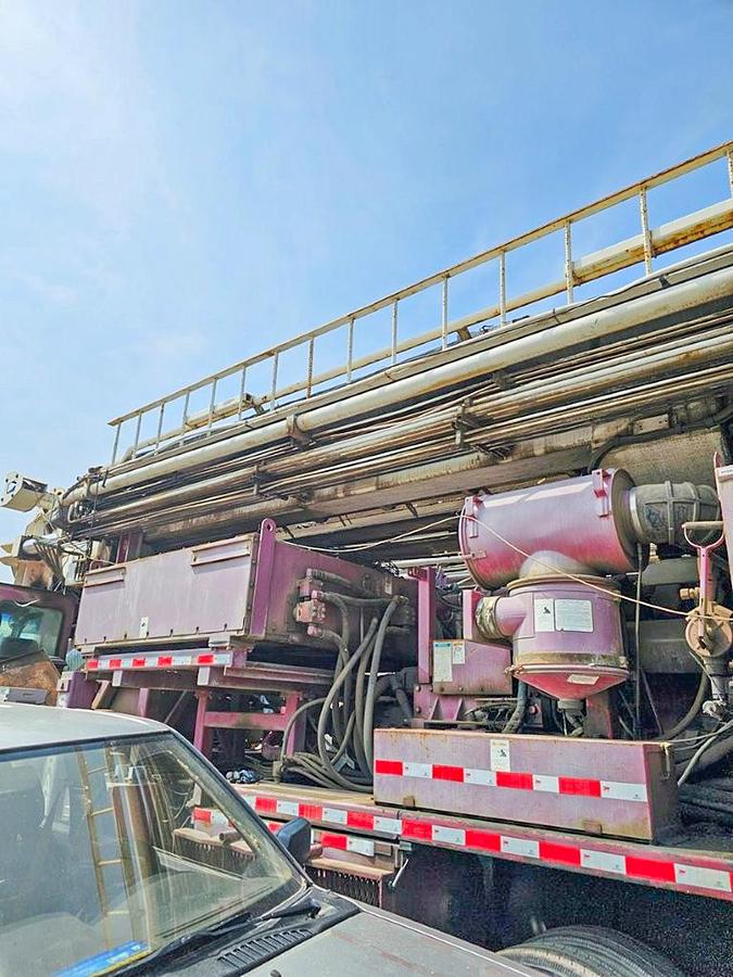Used 2010 Schramm T200XD Deep Water / Oil & Gas Energy Drill Rig.