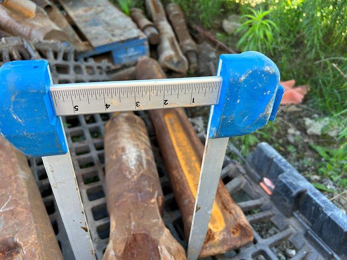 Used 5-7/16" Chisel Bit Cable Tool