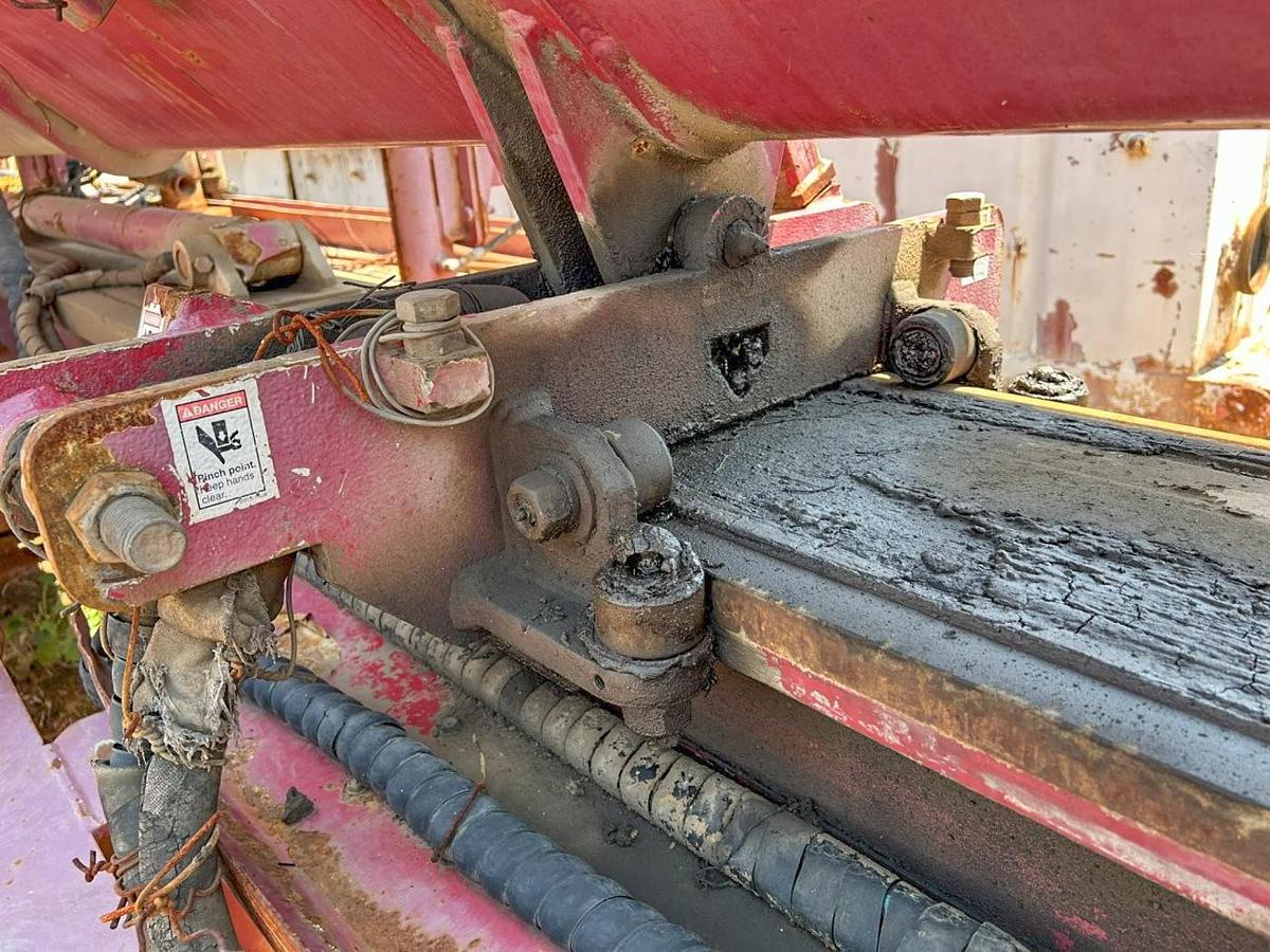 Used 2010 Schramm T200XD Deep Water / Oil & Gas Energy Drill Rig.