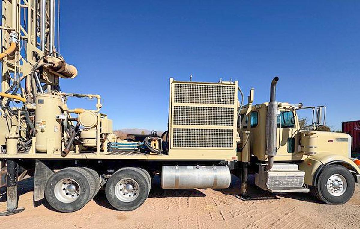 Used 2015 Atlas Copco TH60 DH Drill Rig