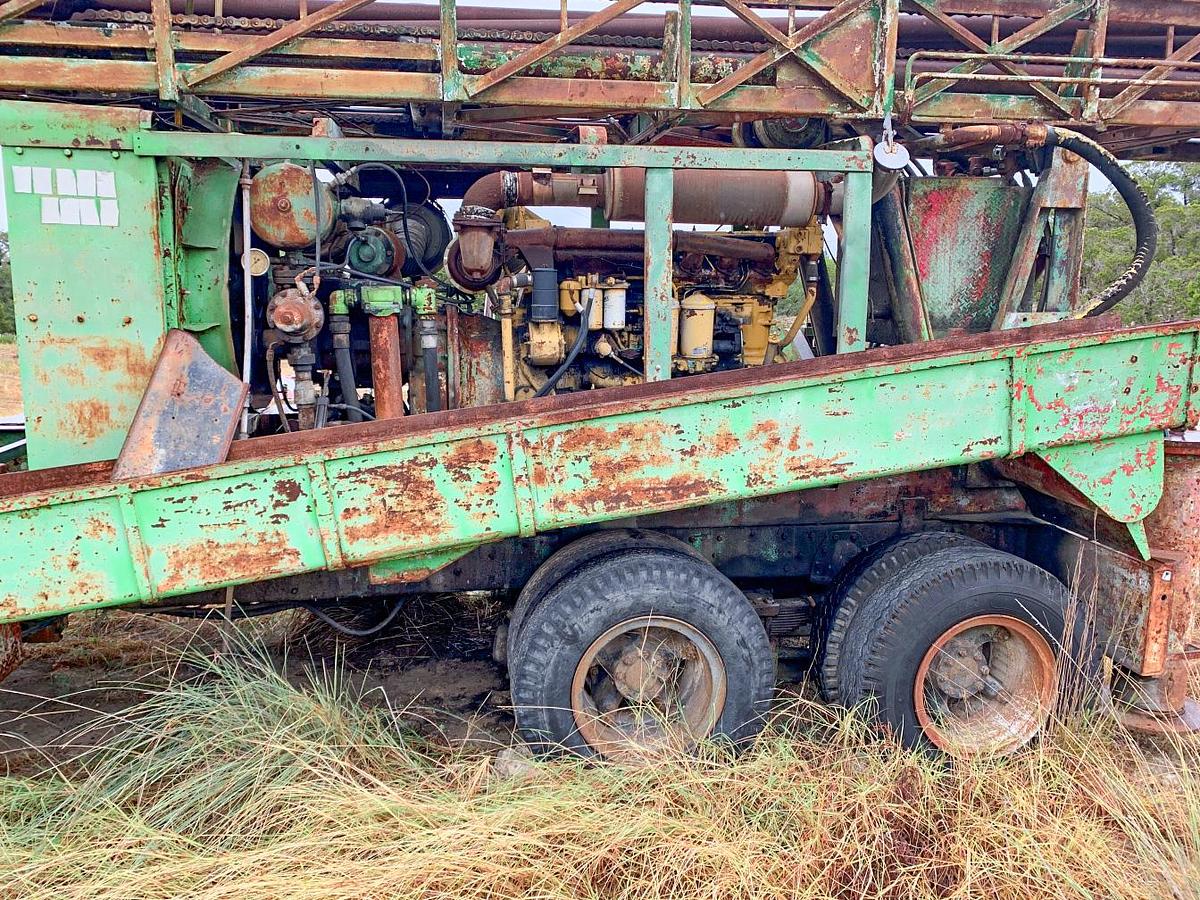Used Chicago Pneumatic T-672W Rotary Drill
