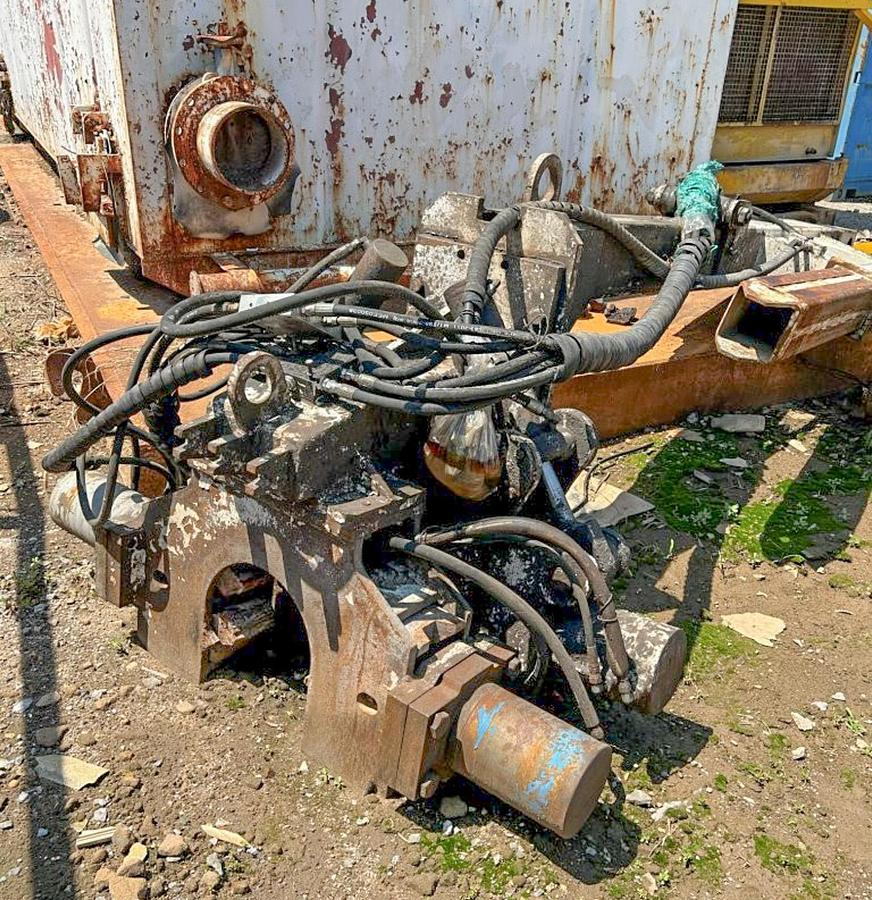 Used 2010 Schramm T200XD Deep Water / Oil & Gas Energy Drill Rig.