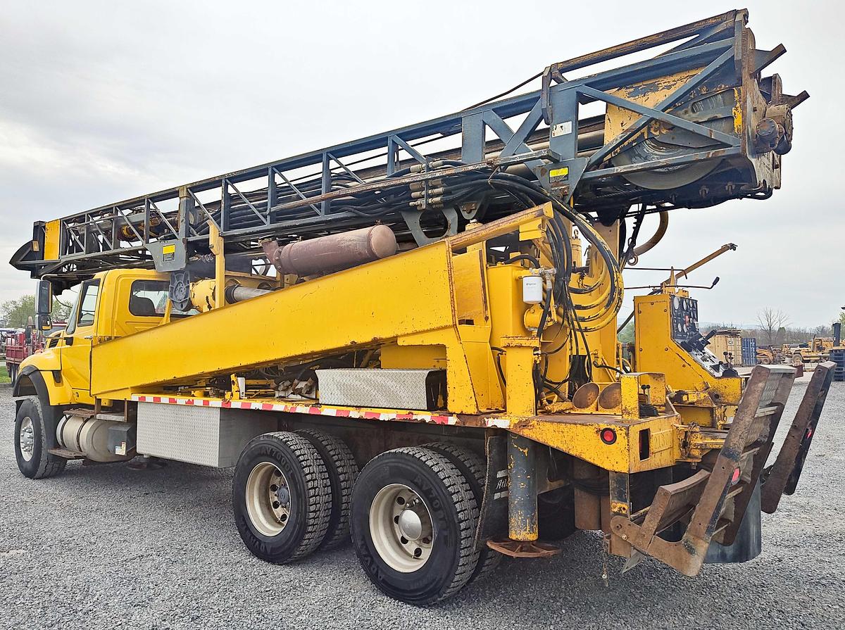 Used 2009 Atlas Copco T3W Drill Rig
