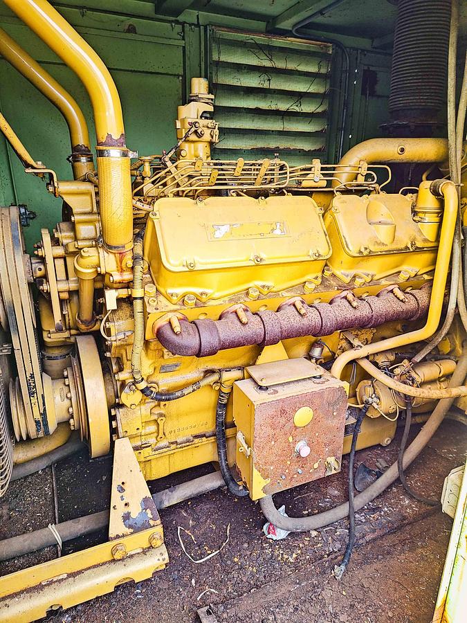 Used Caterpillar powered 500 KW Kato generator