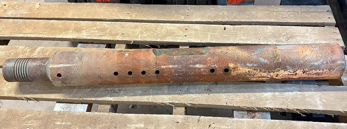 Used 1/5/8" X 2-5/8" Rope Socket for Cable Tool Well Drilling Rig.