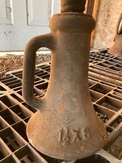 Used Vintage Antique Screw Jack for Leveling Cable Tool