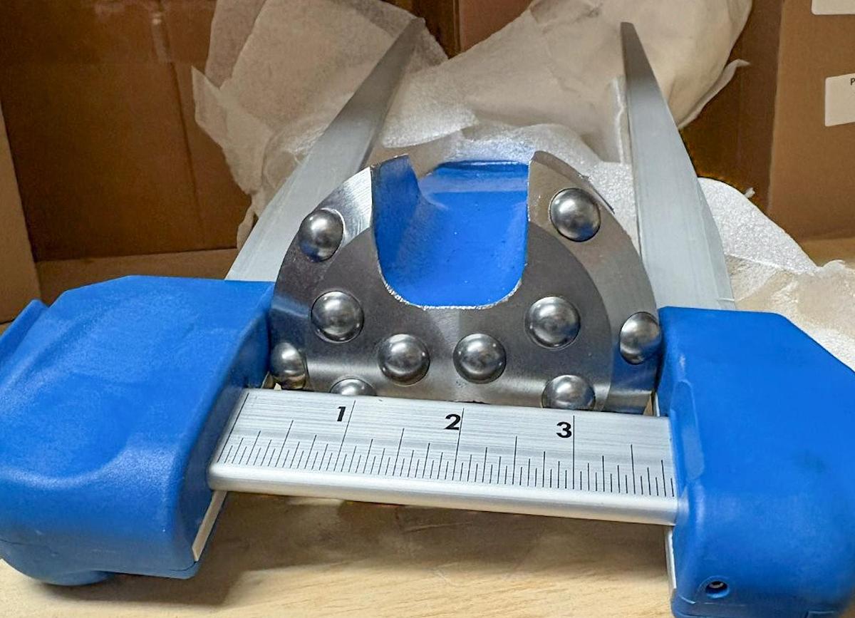 Supreme 3-7/8" Flat Face Carbide Button Cable Tool Drill Bit, 1-1/2" X 2-1/4" Pin Thread