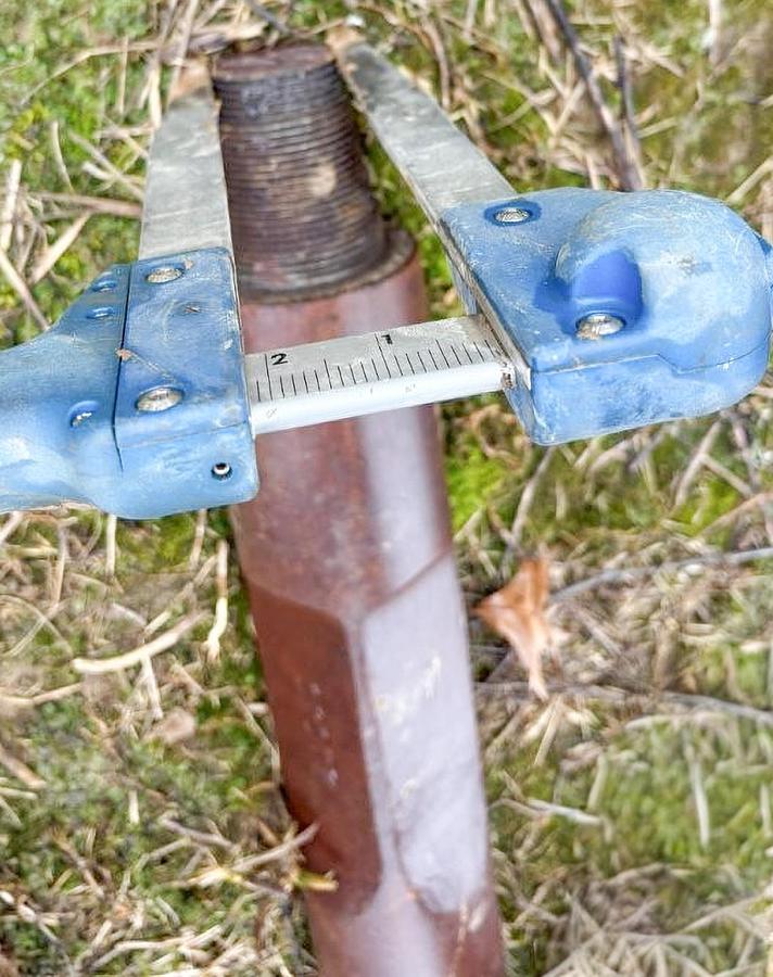 Used 8-1/2 ft. x 4-1/2" Drill Stem for Cable Tool Drilling