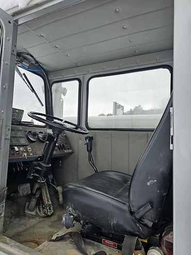 Used 1989 Ingersoll-Rand T4W-DH Drill Rig