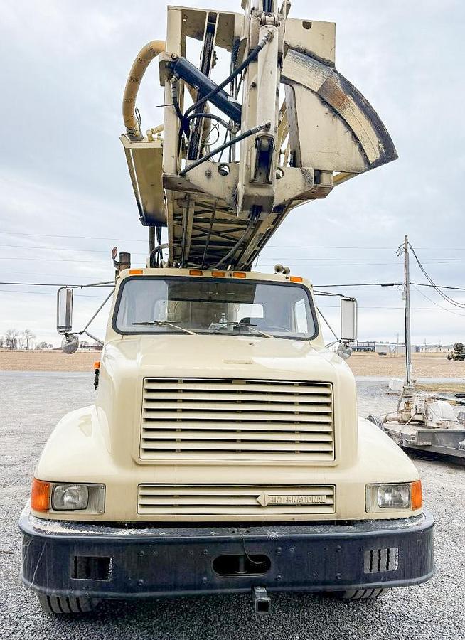 Used 2001 Ingersoll-Rand T3W Drill Rig