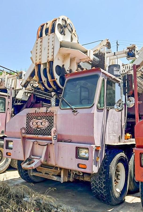 Used 2010 Schramm T200XD Deep Water / Oil & Gas Energy Drill Rig.