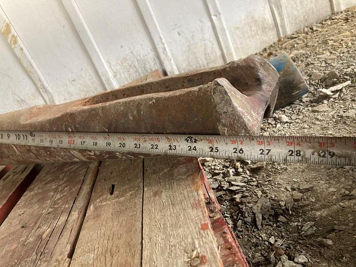 Used 5-1/4” x 26" Cable Tool Drilling Chisel Bit