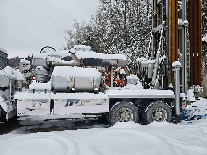 Used 1989 Ingersoll-Rand T4W-DH Drill Rig