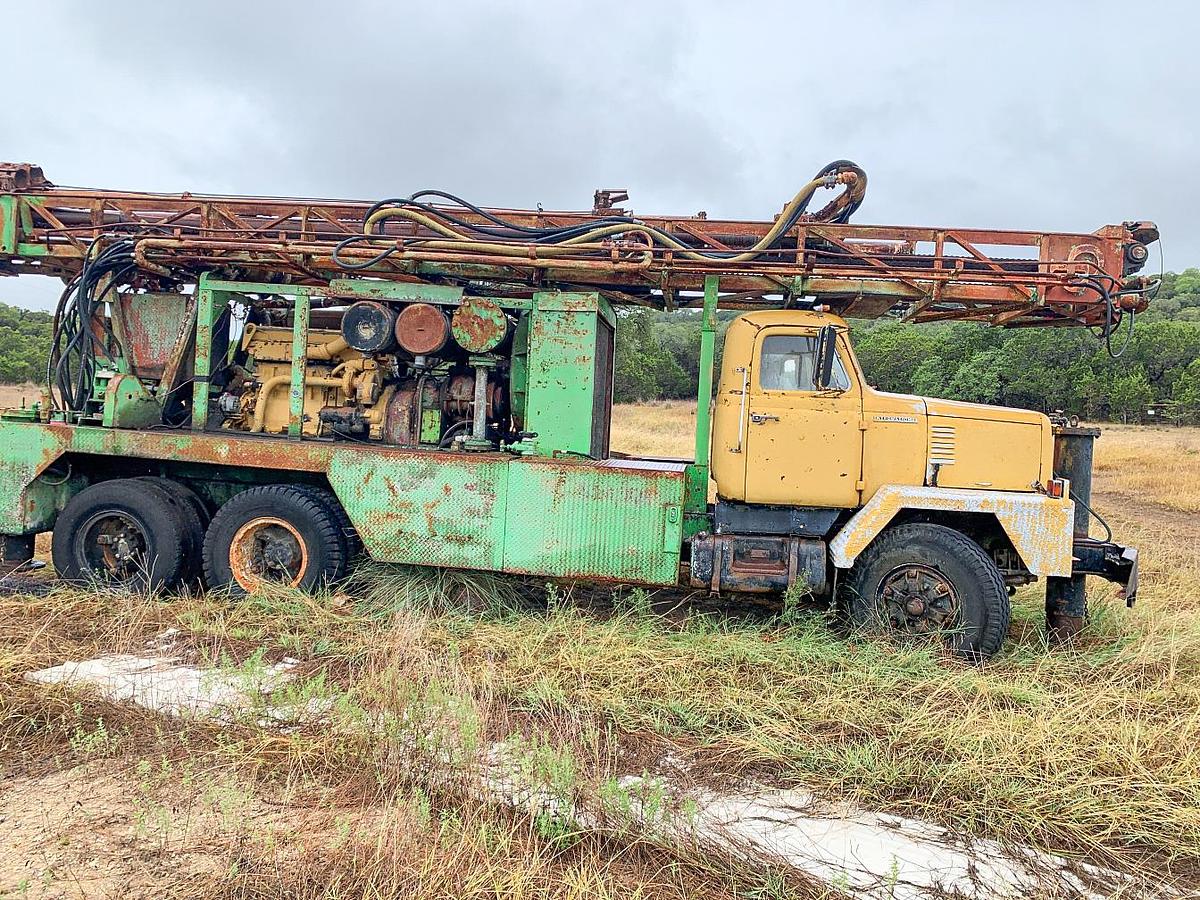 Used Chicago Pneumatic T-672W Rotary Drill