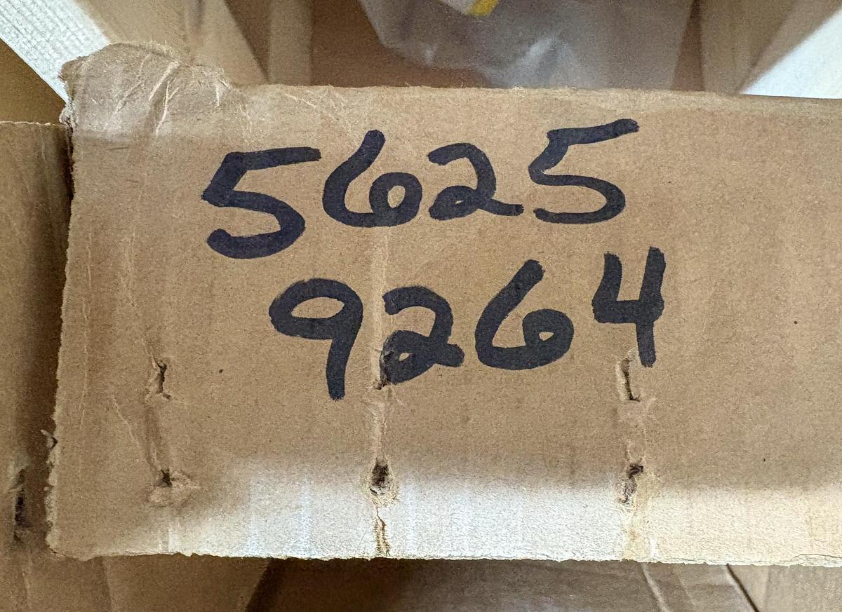 Used Supreme 5-3/4" Flat Face Carbide Button Cable Tool Drill Bit, 1-5/8” X 2-5/8” Pin Thread