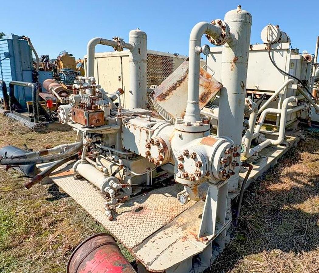 Used Knight KOA-2 4-3/4" Single Stage Horizontal Air Booster Compressor for parts for rebuild (no engine)