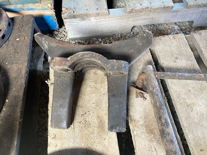 Used Steel Bracket Collar Shim Guide for Bucyrus-Erie 22W Cable Tool