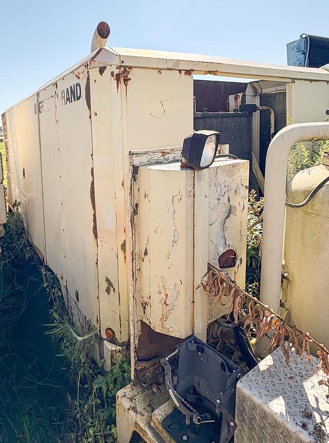 Used 1991 Ingersoll-Rand XHP-750 Air Compressor