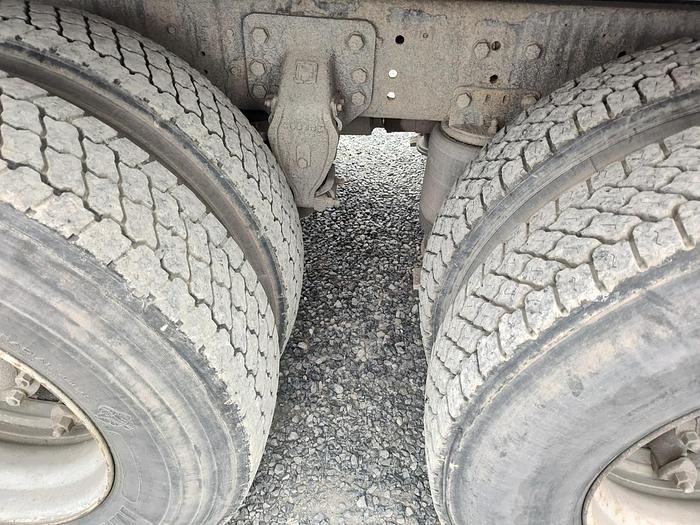 Used 1994 Ford LTS 9000 Water Truck