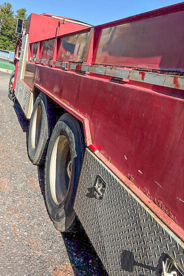 Used 1996 Ford Flatbed Water Tender Truck