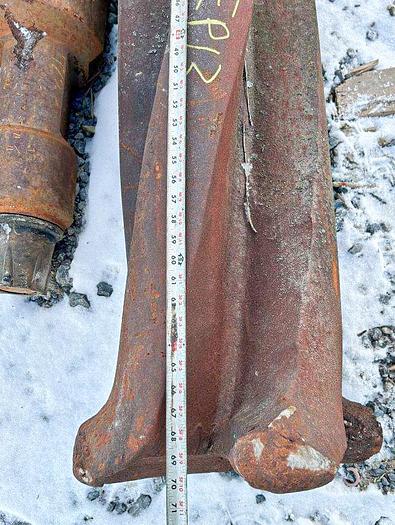 Used 16-3/4" Twisted Drill Bit For Cable Tool Rigs, 70" Length, 4" X 5" API Pin Thread With Lifting Bail
