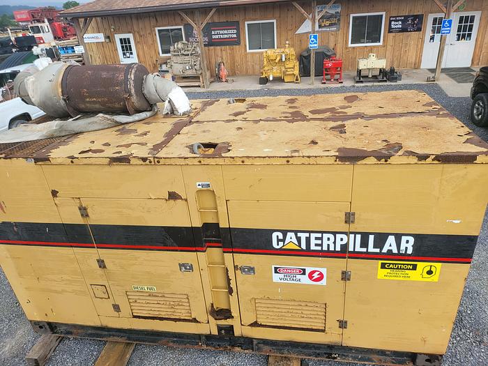 Used 2004 Caterpillar Skid-Mounted Generator Set