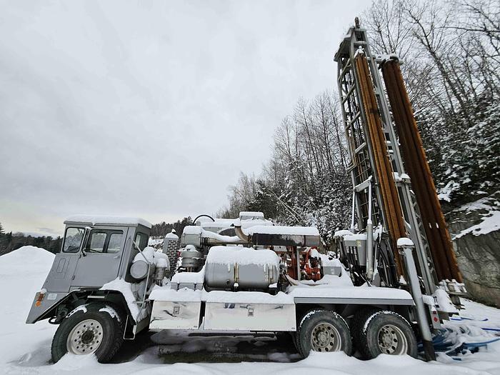 Used 1989 Ingersoll-Rand T4W-DH Drill Rig