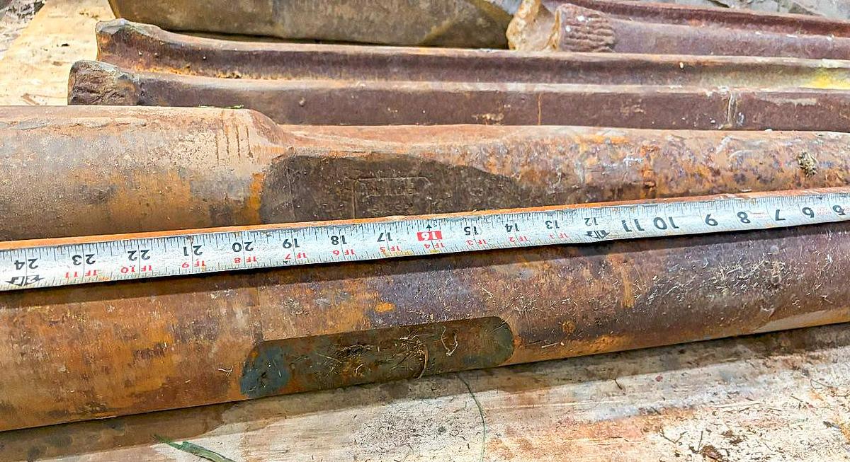 Used 1/5/8" X 2-5/8" Rope Socket for Cable Tool Well Drilling Rig.