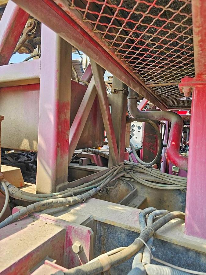 Used 2010 Schramm T200XD Deep Water / Oil & Gas Energy Drill Rig.