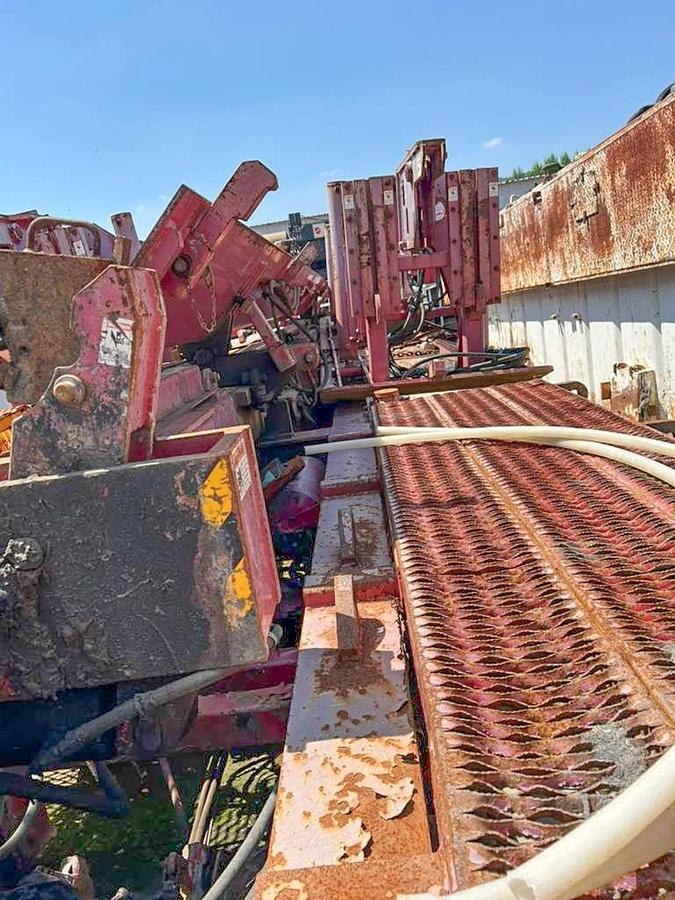 Used 2010 Schramm T200XD Deep Water / Oil & Gas Energy Drill Rig.