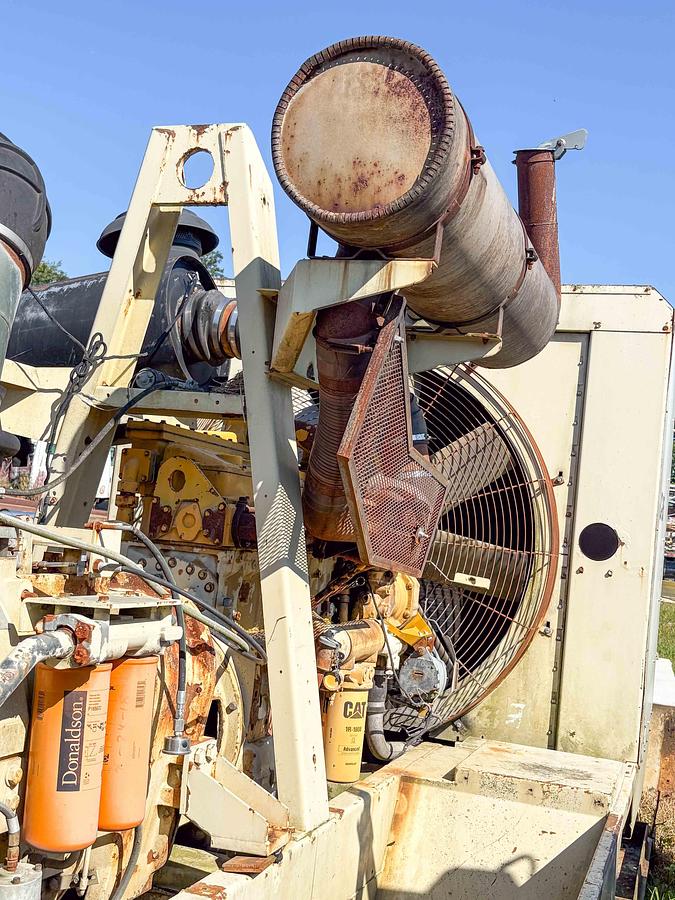 Used 1999 Ingersoll-Rand XHP 1070 cfm / 350 psi Air Compressor