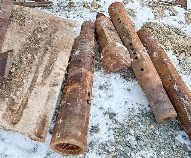 Used 2-1/4" X 3-1/4" Cable Tool Rope Socket, Conventional "Prosser" Style Complete With Fishing Neck.