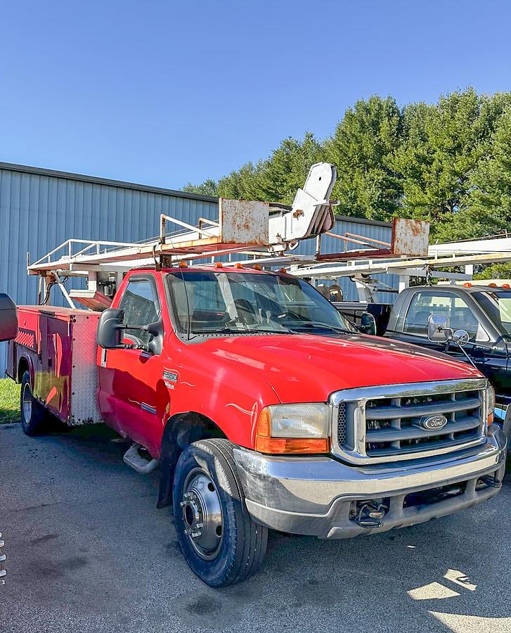 Used 1990 Smeal 5T Pump Hoist Rig