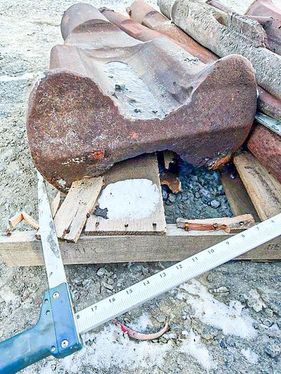 Used 18" cable tool drill chisel bit, 31" length, 4" x 5" API pin thread.