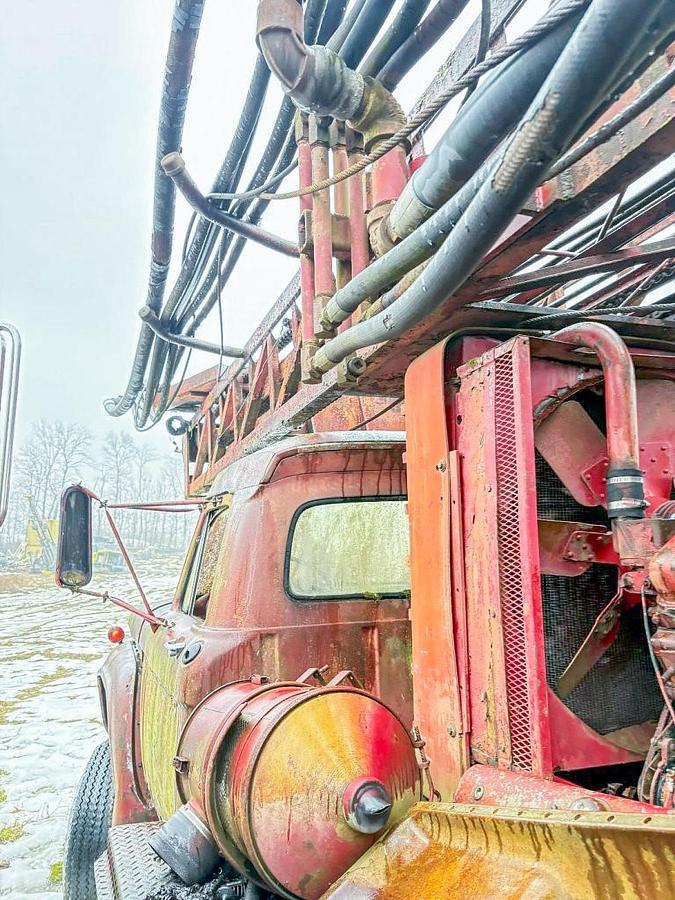 Used Schramm T64HB Drill Rig