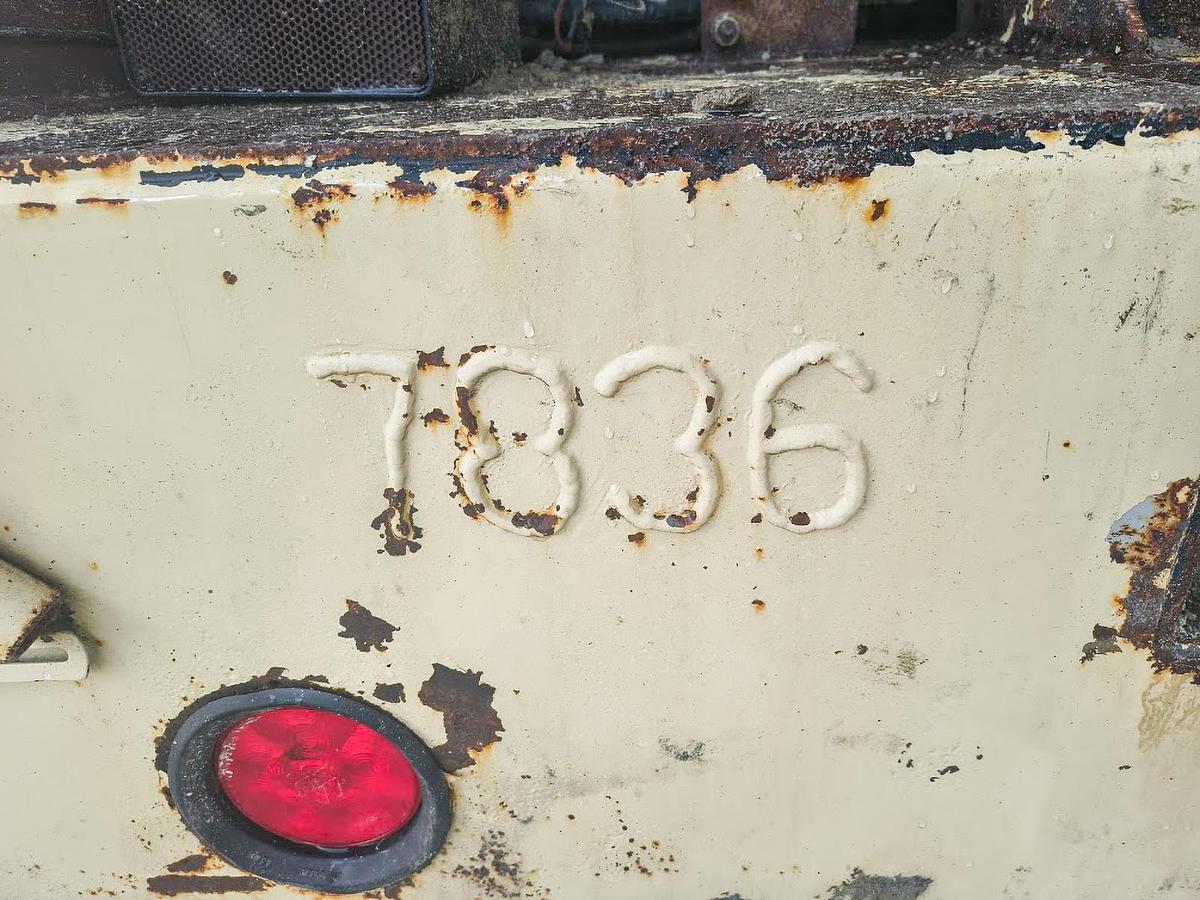 Used 2004 Ingersoll-Rand T4BH Blast Hole Drill Rig